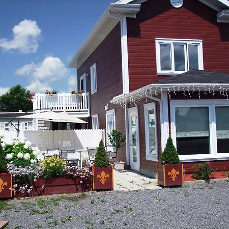 Motel Canadien Trois-Rivières Buitenkant foto